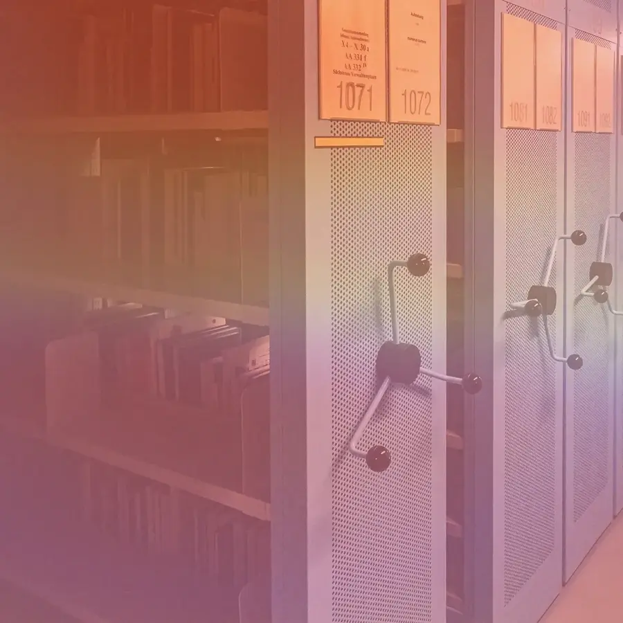 Digitale Dokumenten­­archivierung mit DMS – effizient & sicher