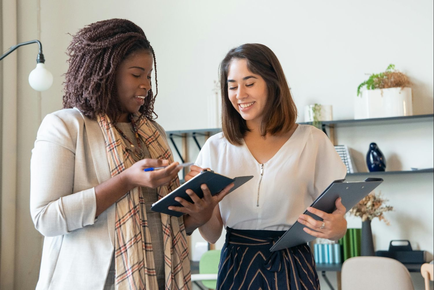What Is An Executive Recruiter? Let's Understand Their Role Better Together