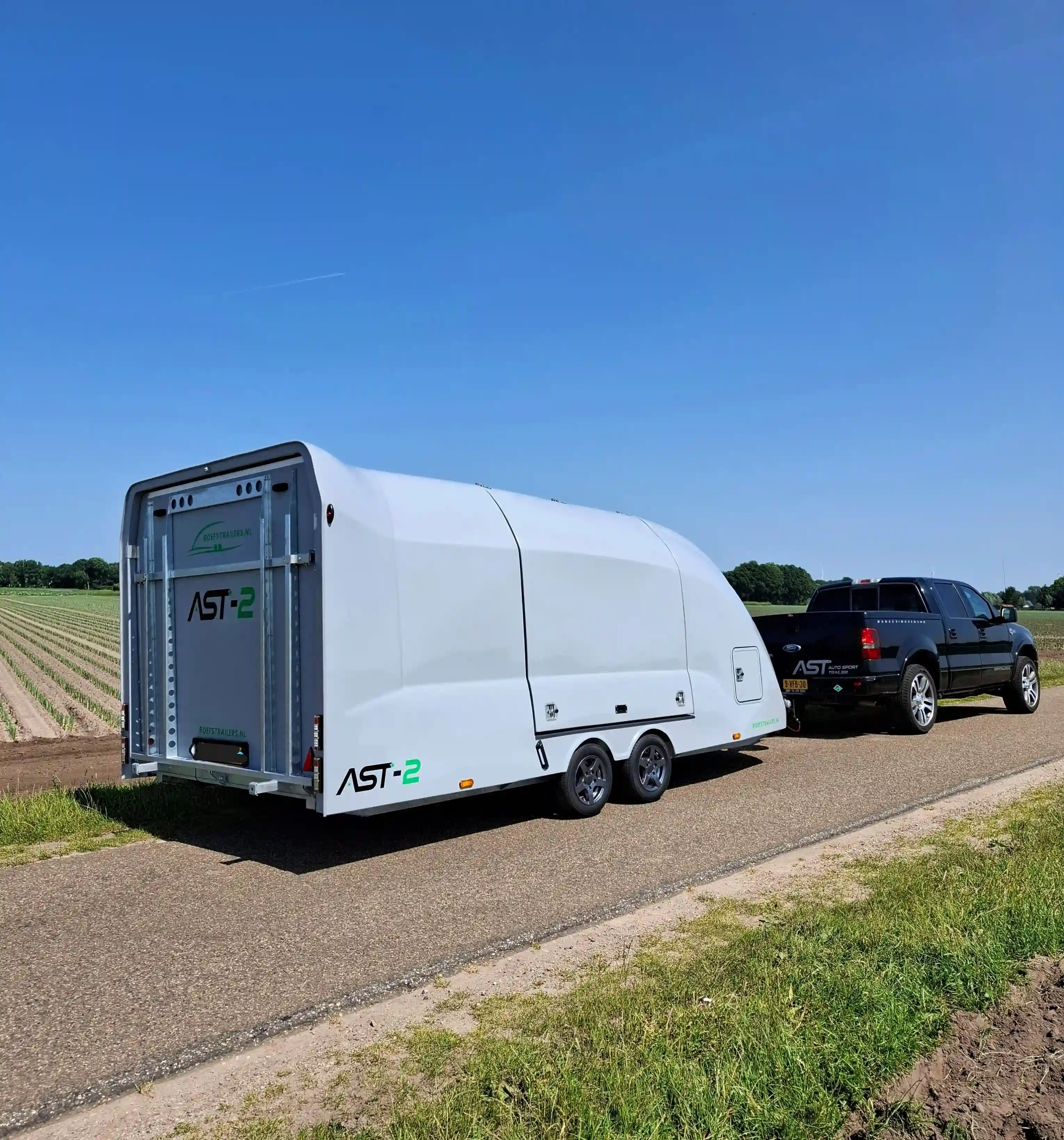 AST-2 Roefs Trailers gesloten autotransporter autotrailer