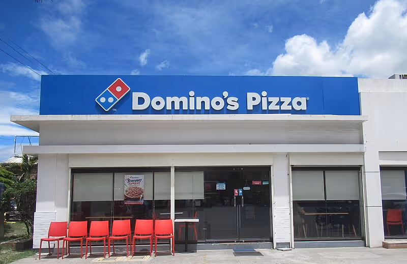 File:Domino's Pizza in the Philippines67.jpg