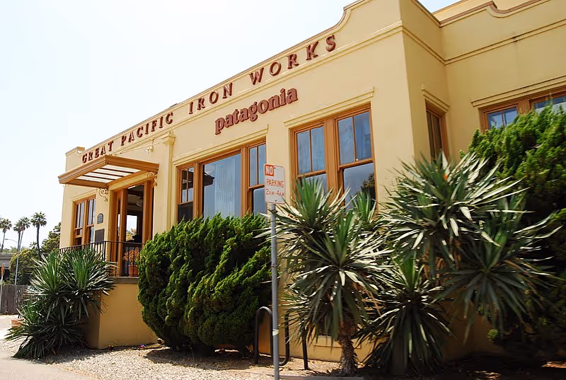 File:Patagonia headquarters.jpg