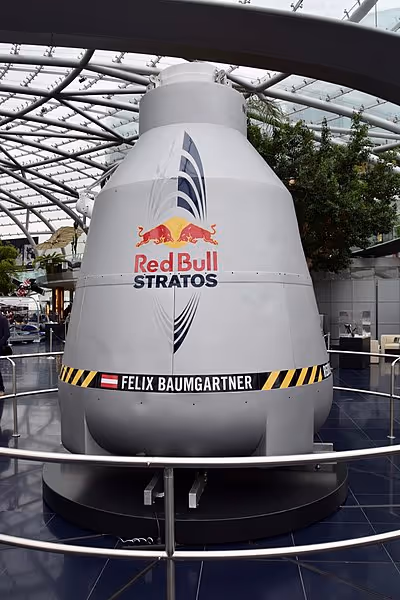 File:Felix Baumgartner, Red Bull Stratos, Hangar 7 (Ank Kumar, Infosys Limited) 01.jpg