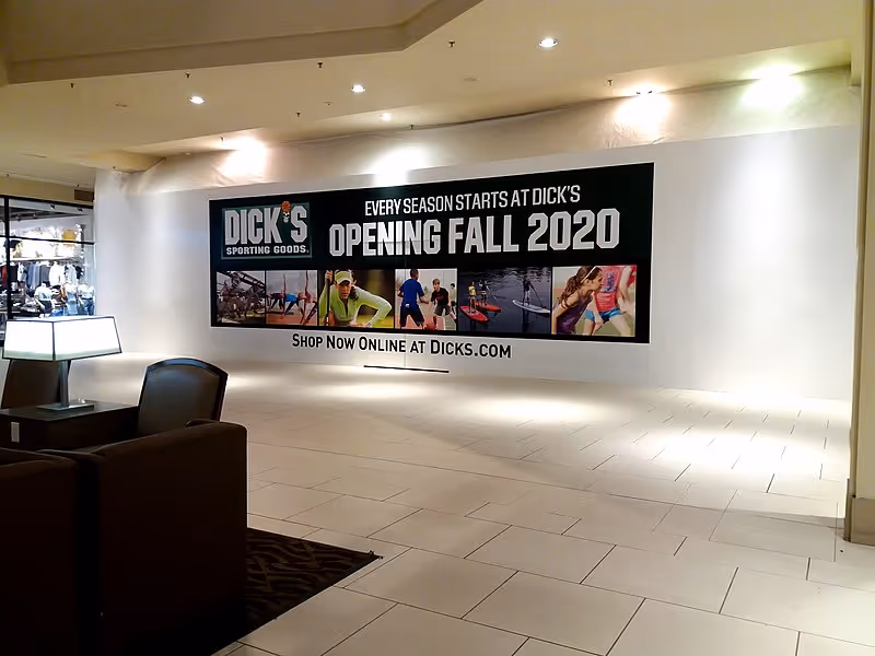 File:Dick's Sporting Goods at Deptford Mall.jpg