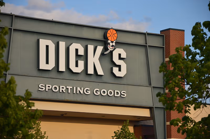 File:Dick's Close.JPG