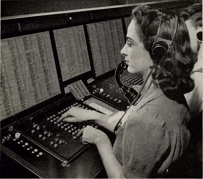 File:Bell telephone magazine (1922) (14569958148).jpg