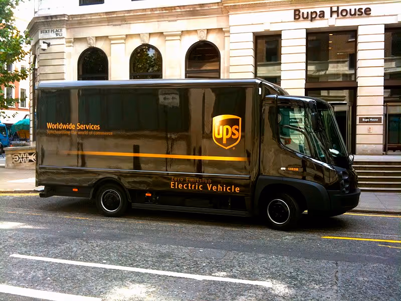 File:UPS electric van (3831219067).jpg