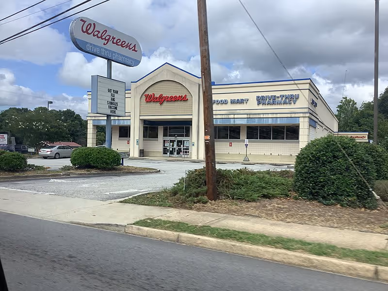 File:Walgreens in Laurens, SC.jpg