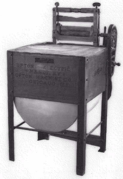 File:Upton Electric by Upton Machine Company, 1912.png