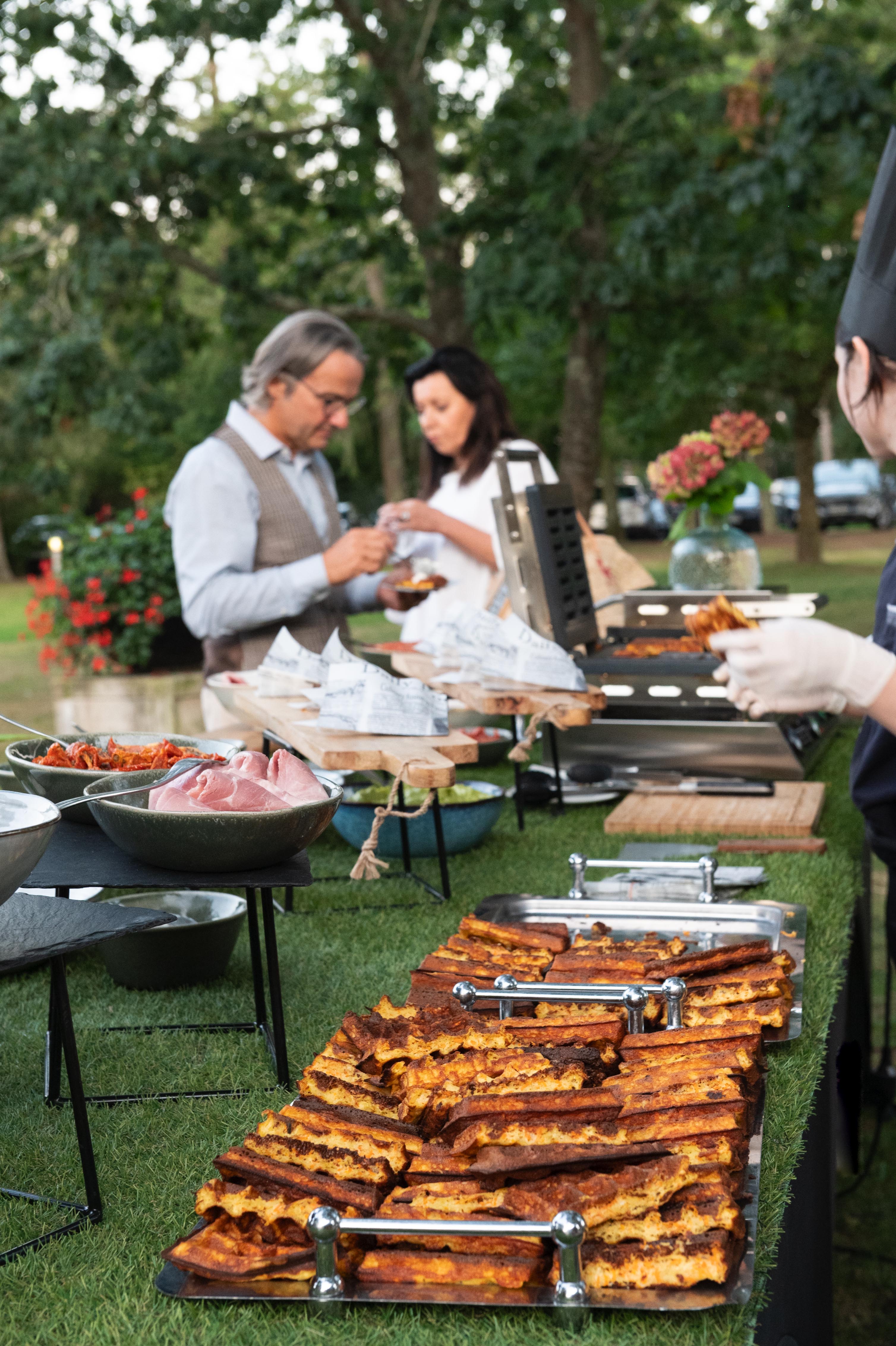 atelier gaufre sucré et salé pour buffet mariage angevin
