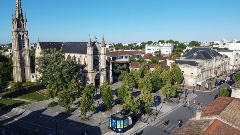 Vue aérienne du quartier de Caudéran à Bordeaux