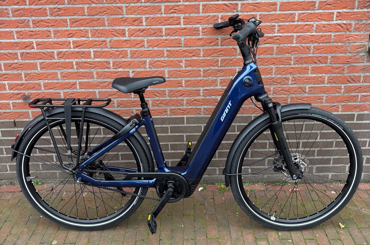 Giant Newtour E+2 Demo