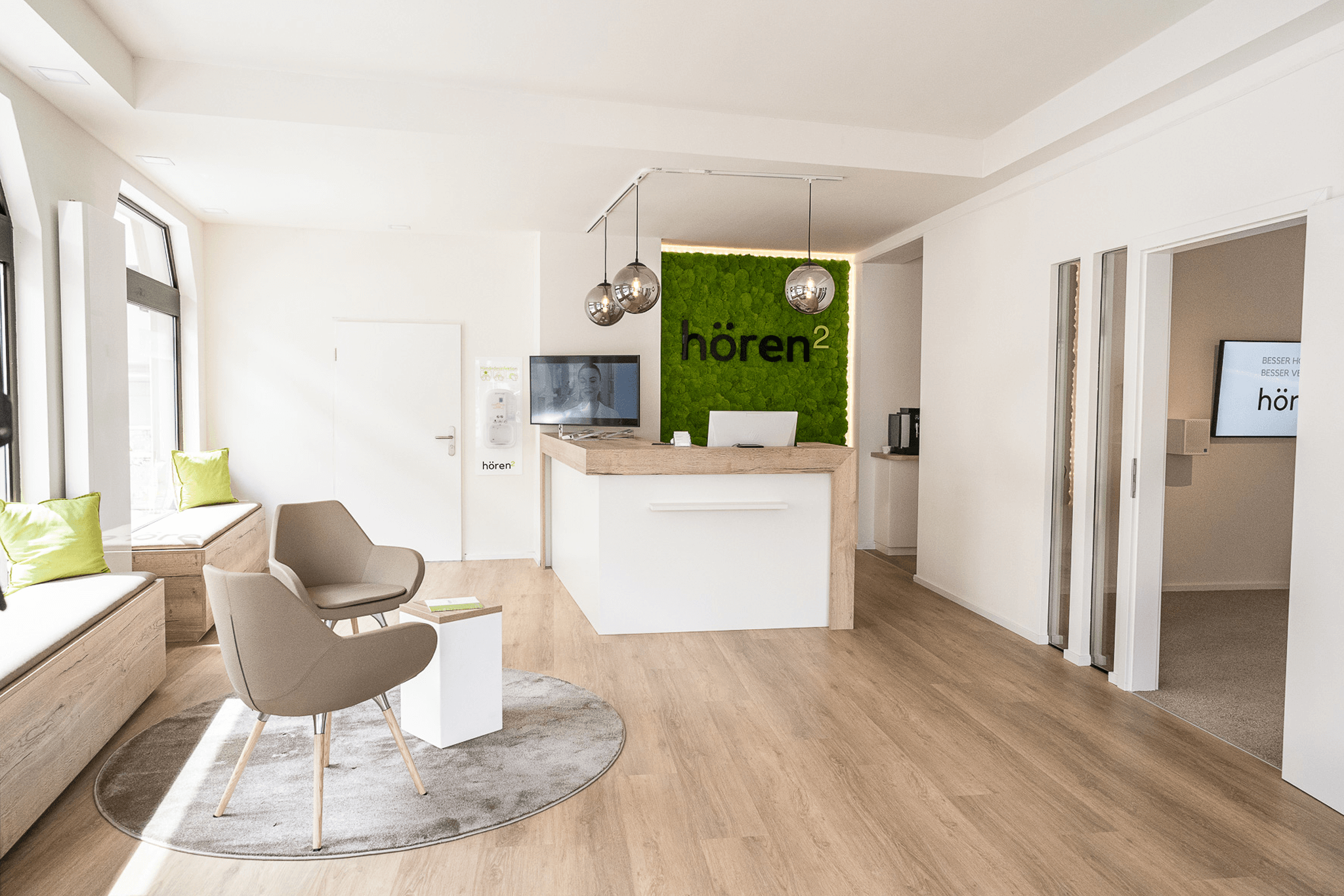 Im März 2021 eröffneten wir unsere dritte Filiale in der schönen, altehrwürdigen Domstadt Speyer. Bislang mussten viele Menschen aus Speyer und Umgebung den Weg nach Mannheim auf sich nehmen, um unsere exzellente Hörgeräteanpassung in Anspruch nehmen zu können