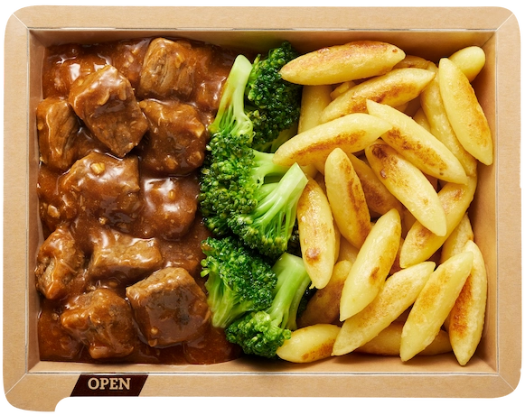 Rindergulasch mit Schupfnudeln und Brokkoli