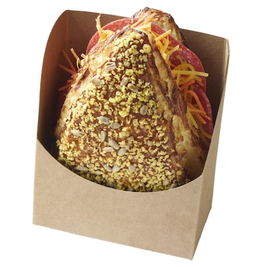 Laugenmaisecke mit Salami und Frischkäse