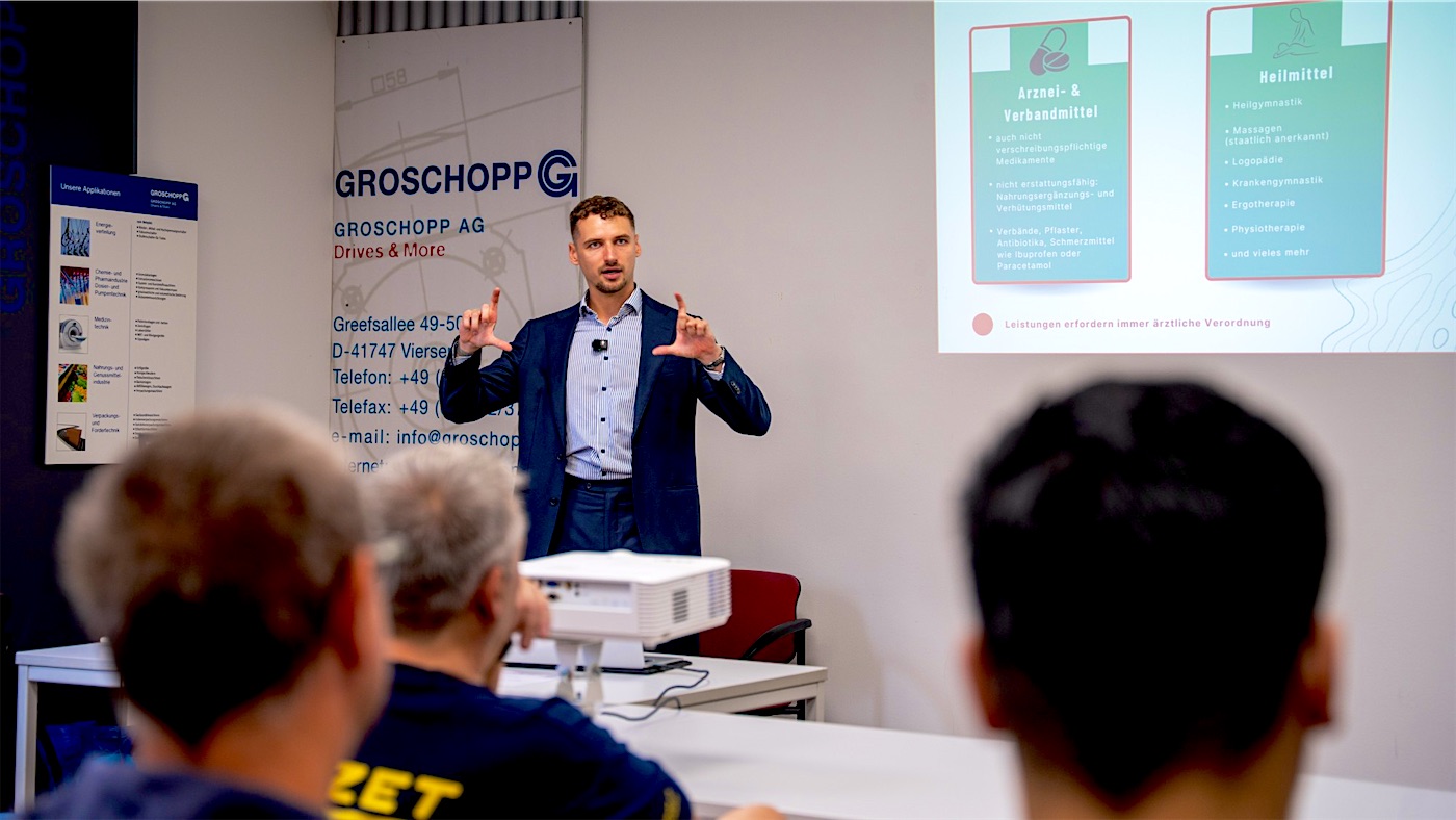 Vortrag zu den Gesundheitsleistungen bei einem Kunden vor Ort