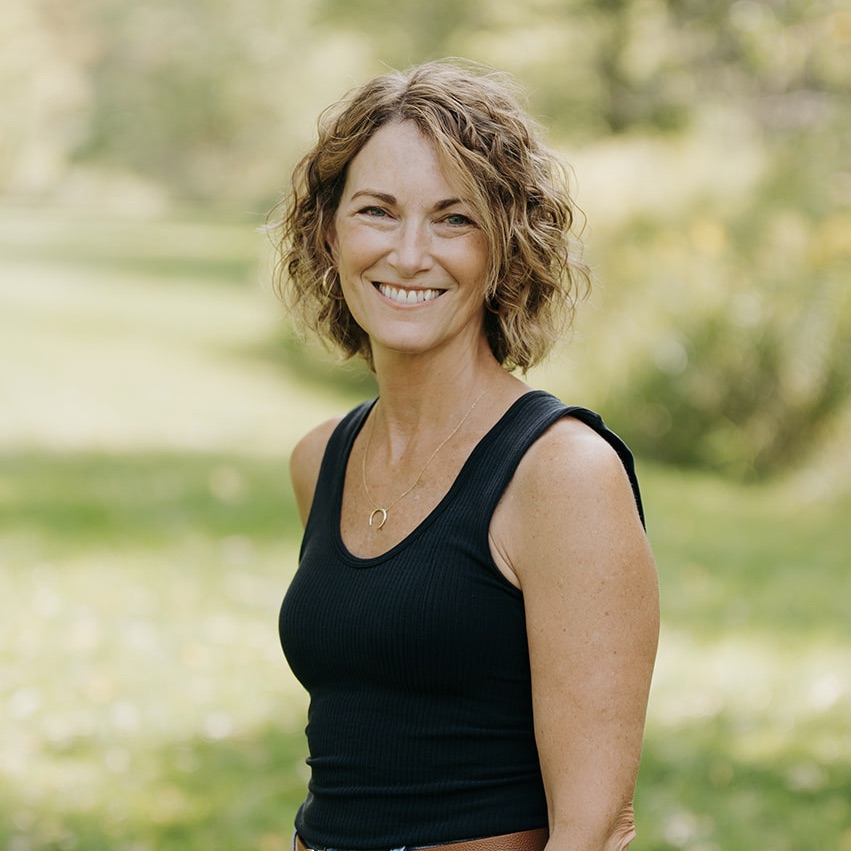 Linda: CoOwner of The Nest.