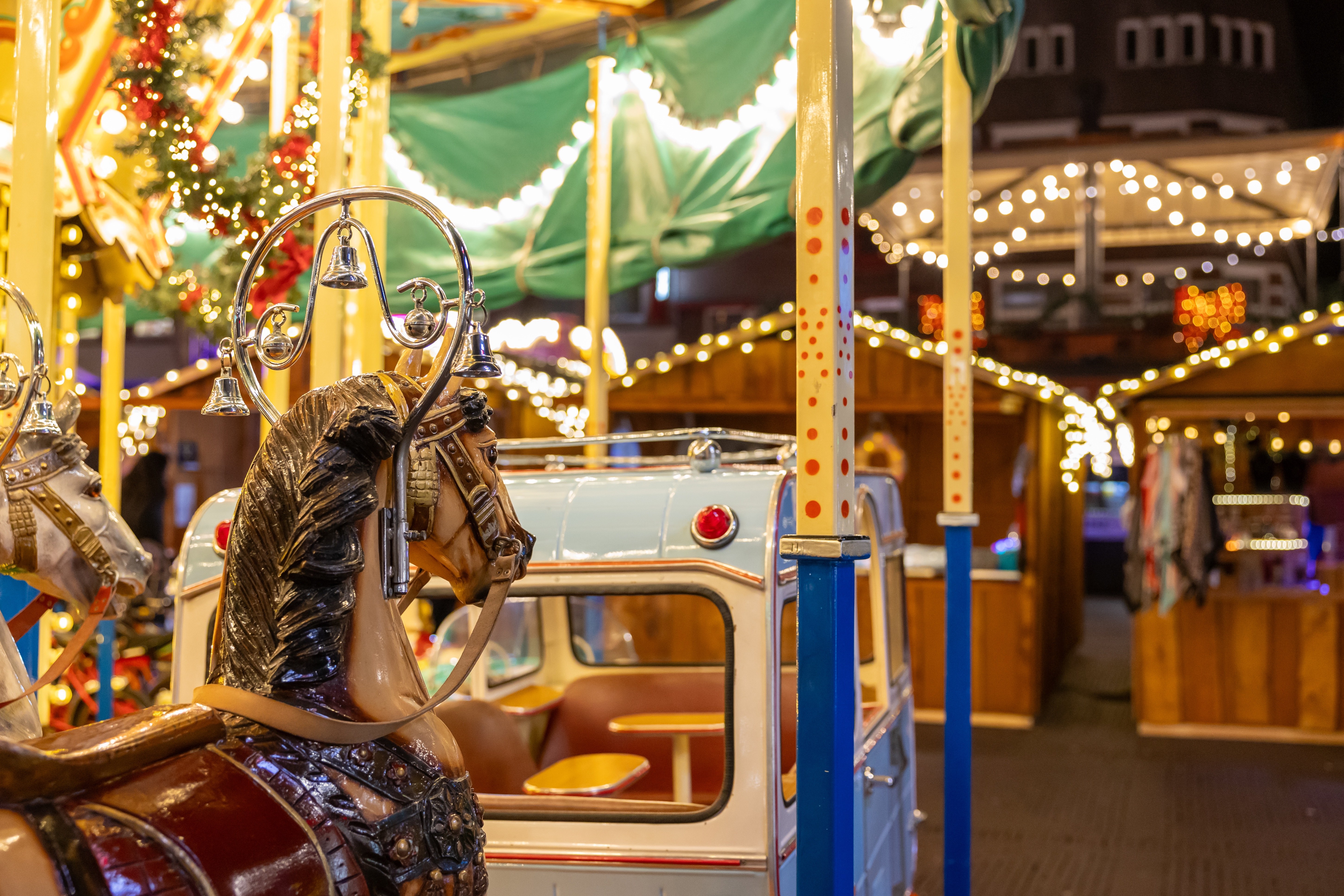 Close-up van de caroussel bij Wintertijd Heeren