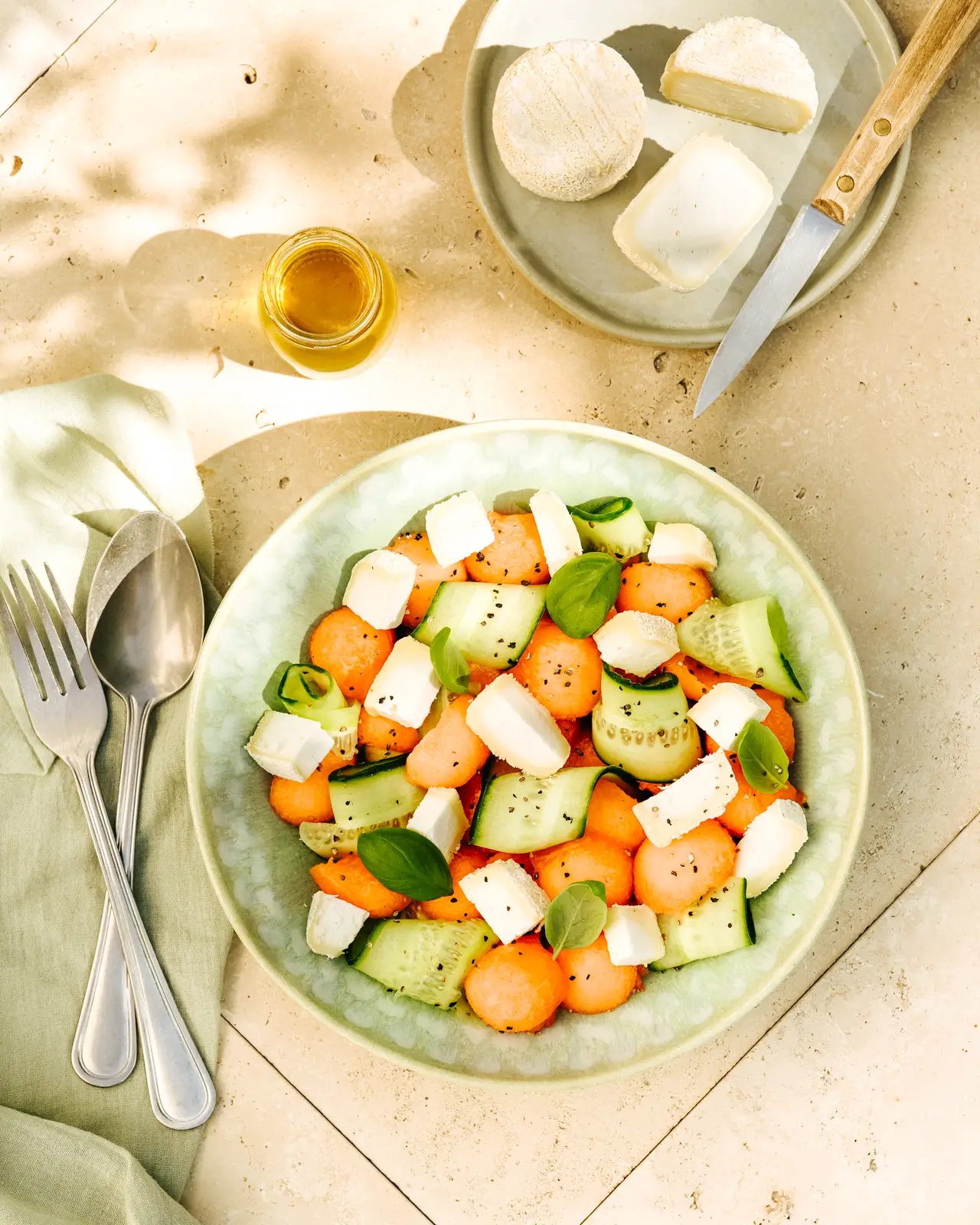 Photo recette de salade au melon, concombre et fromage de chèvre Chavignol AOP