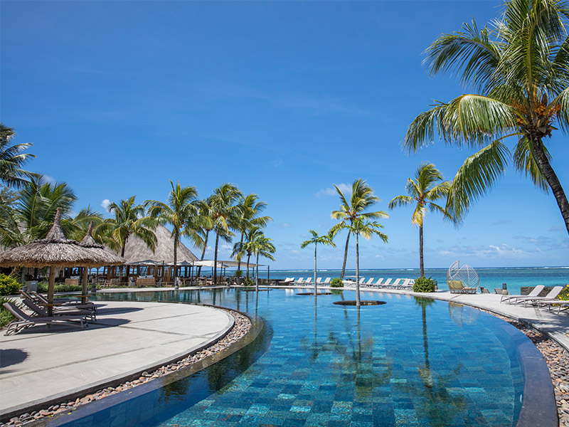Main pool vista looking out to sea.