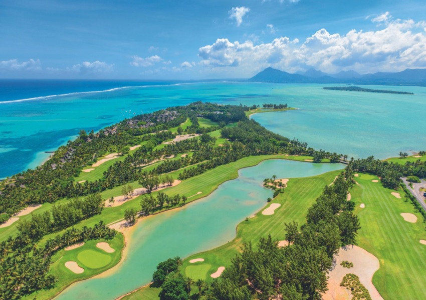 Aerial view of Paradis Golf Course