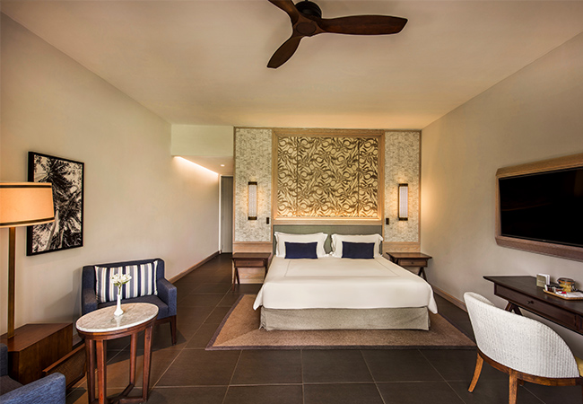 Premier Garden View Room bedroom