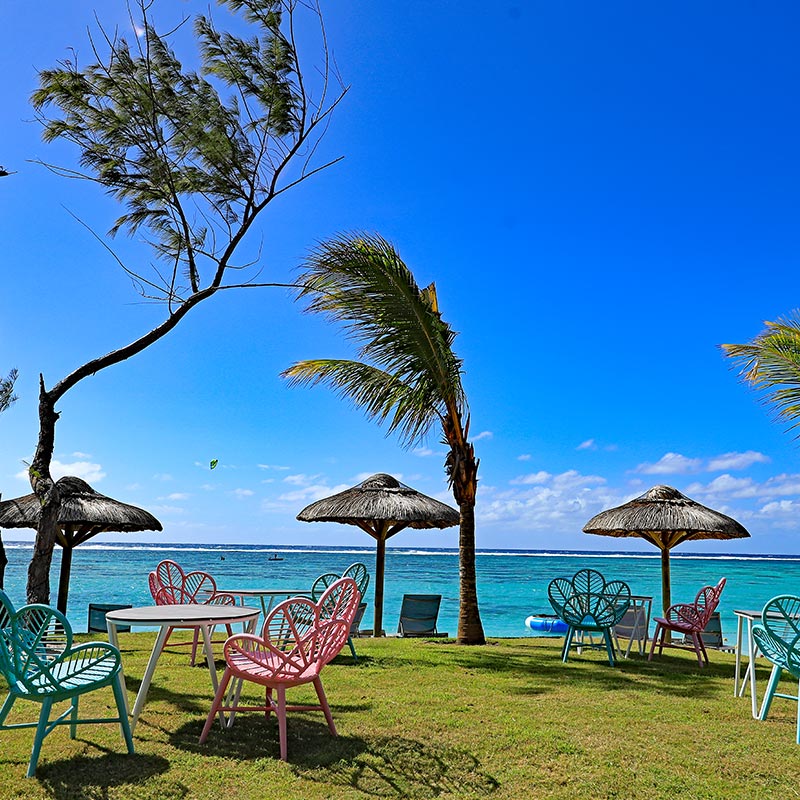 Garden views over the turquoise lagoon