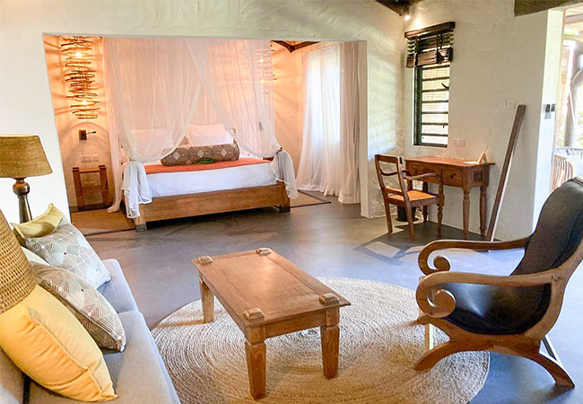 Suite bedroom