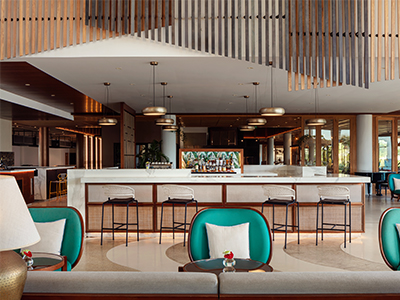 Latitude 20 Bar