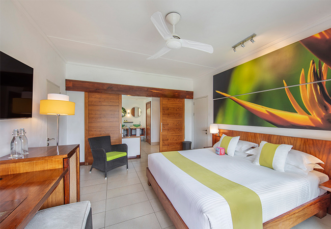 Tamassa Family Room adults bedroom