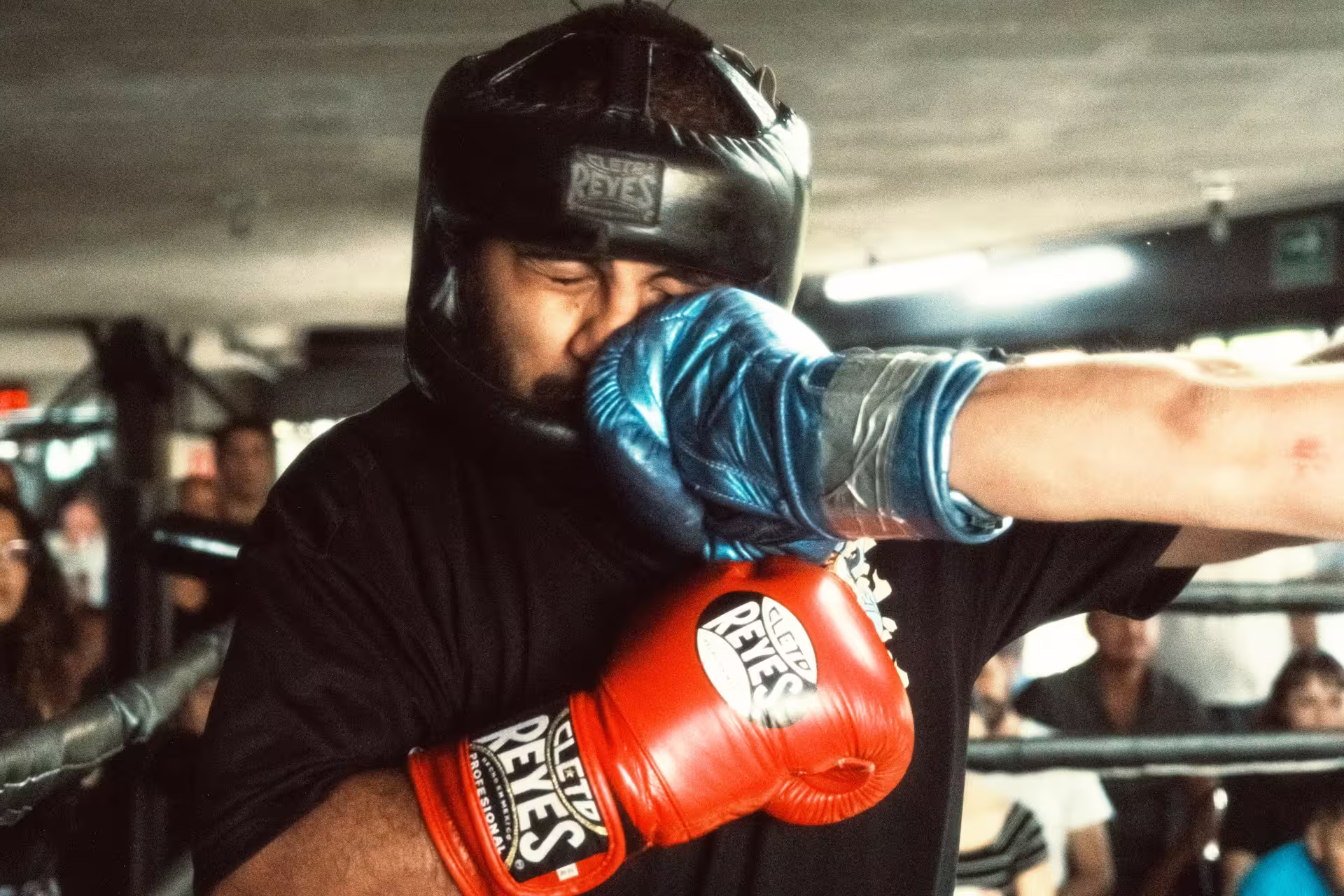 punch to the head during boxing round