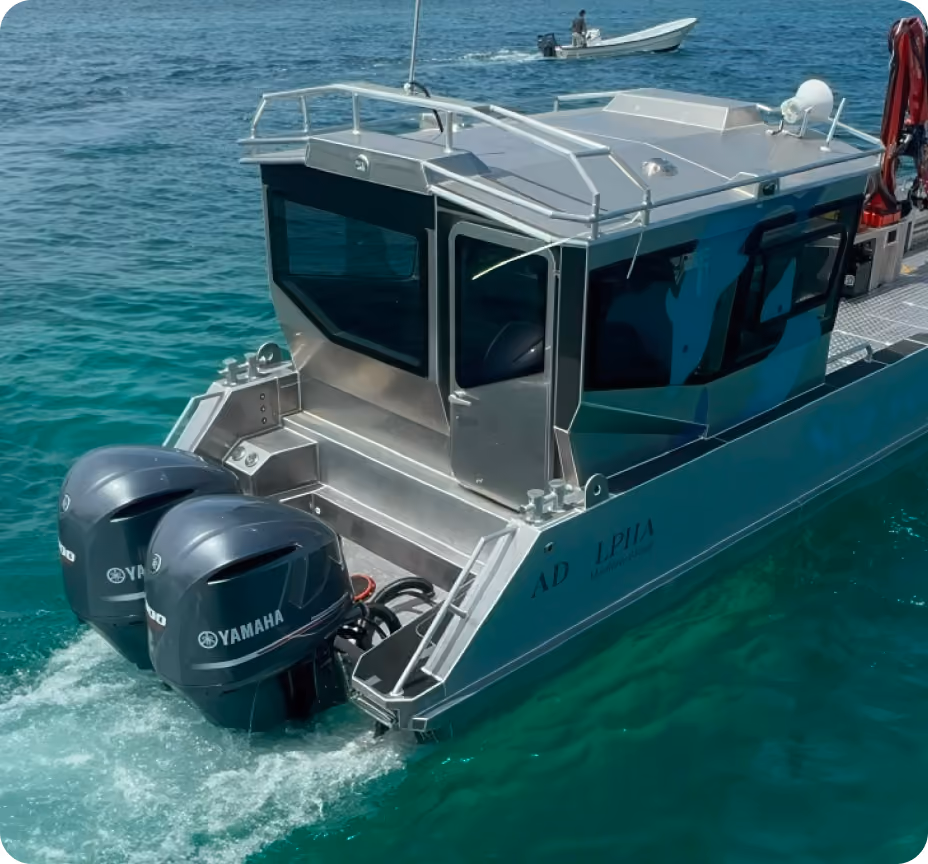 LANDX X11 durable aluminium hull