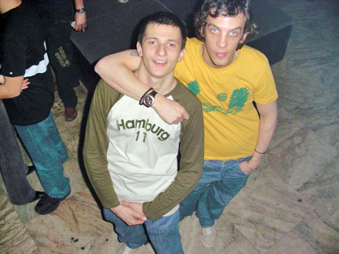 This image has an empty alt attribute; its file name is opening_b8-1.jpg