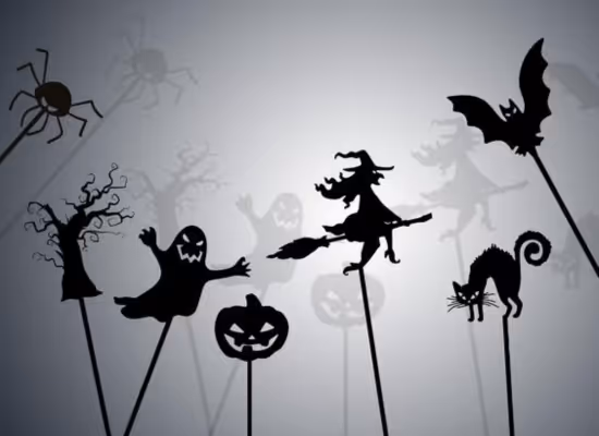 Some spooky shadow puppets example