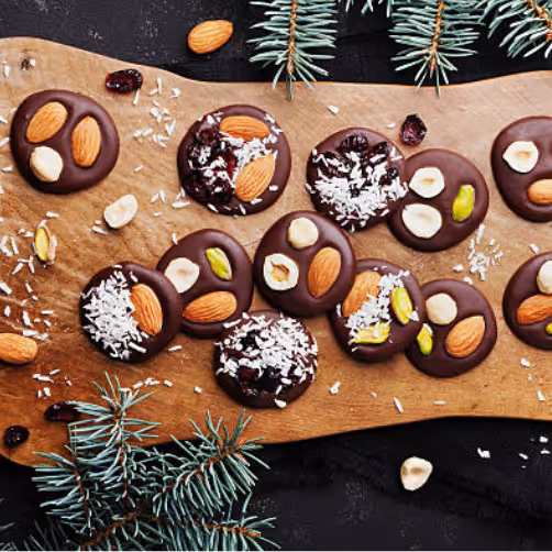 Mendiants are easy Christmas cookies to prepare with kids