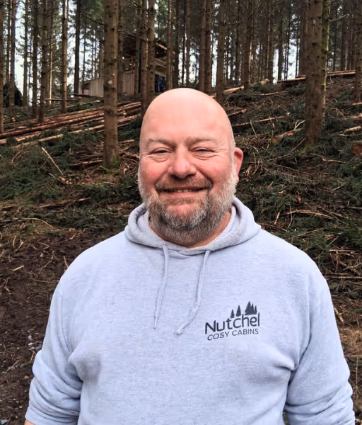 Une photo de Gaetan Staquet, membre de l'équipe de maintenance dans Les Ardennes
