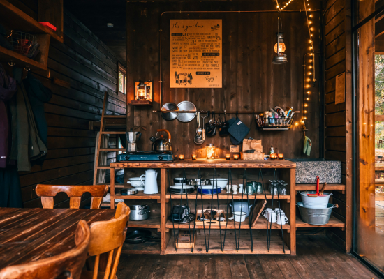 The kitchen of a Soul cabin, a tiny house near Paris
