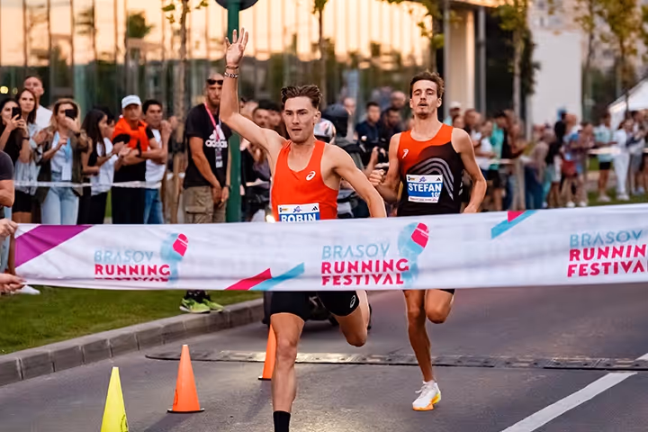 Van Riel out to follow in brother's footsteps at the Brasov Running Festival's European Road Mile