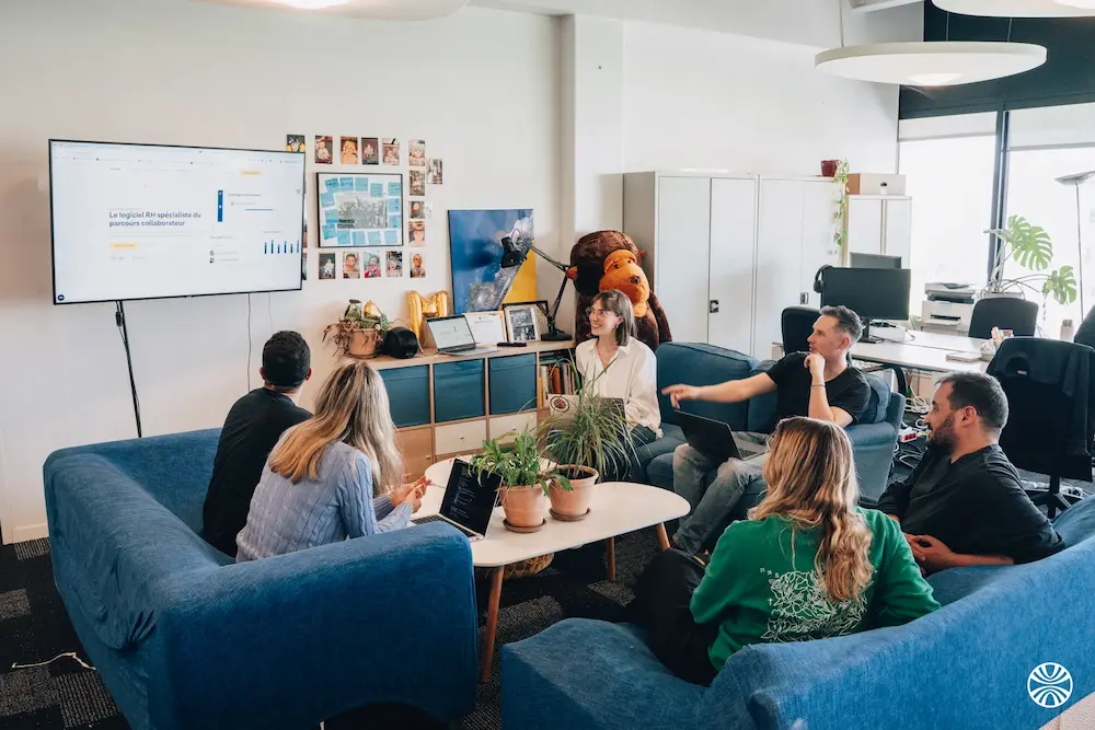 espace canapé dans une entreprise