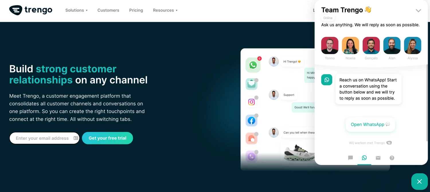 An example of a WhatsApp chat on a website