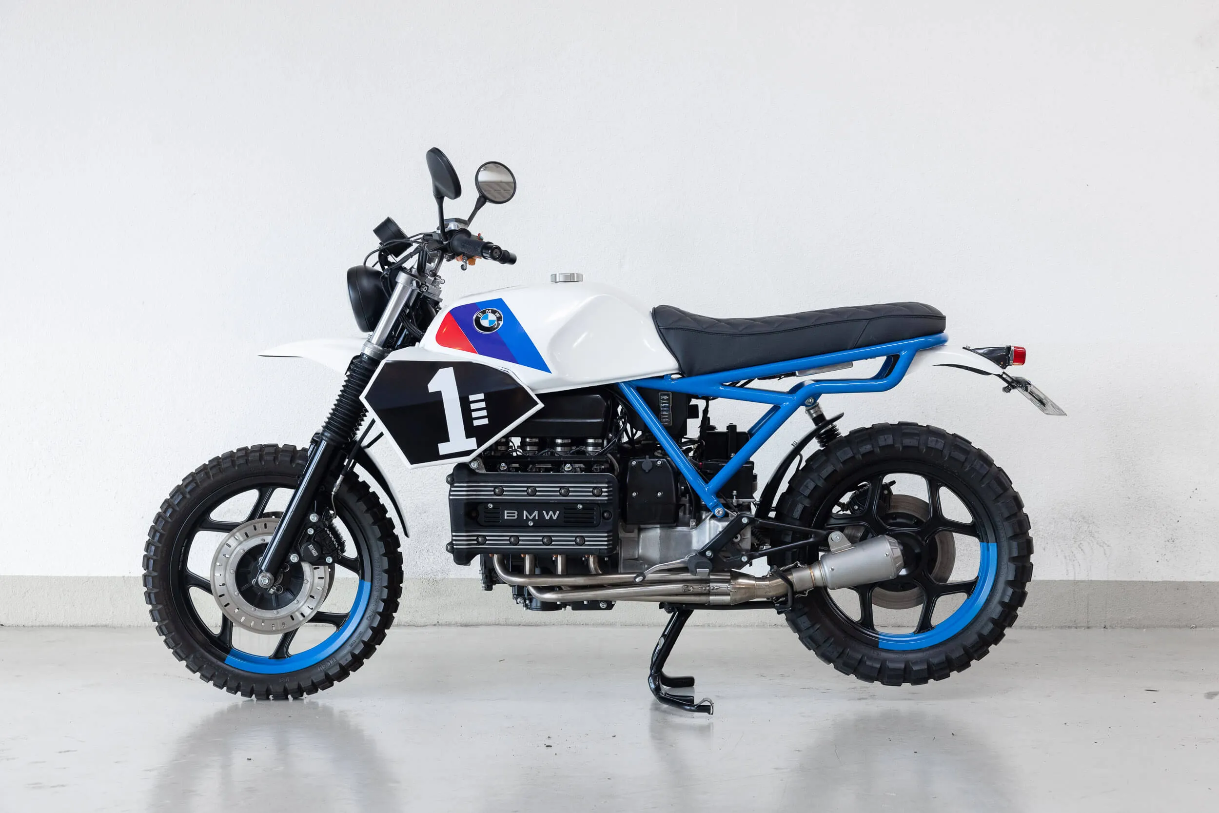 Zijaanzicht links van BMW K 100 RT