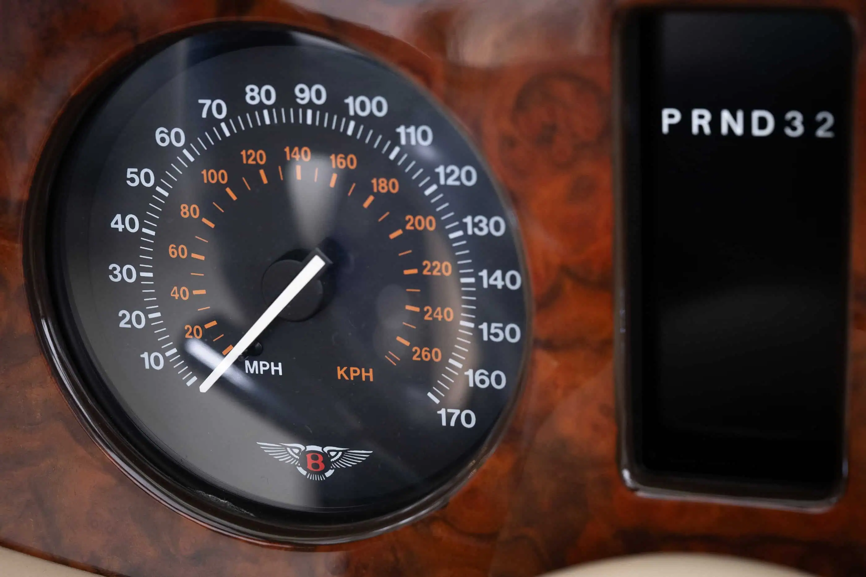 interieur detail view of Bentley Azure LHD