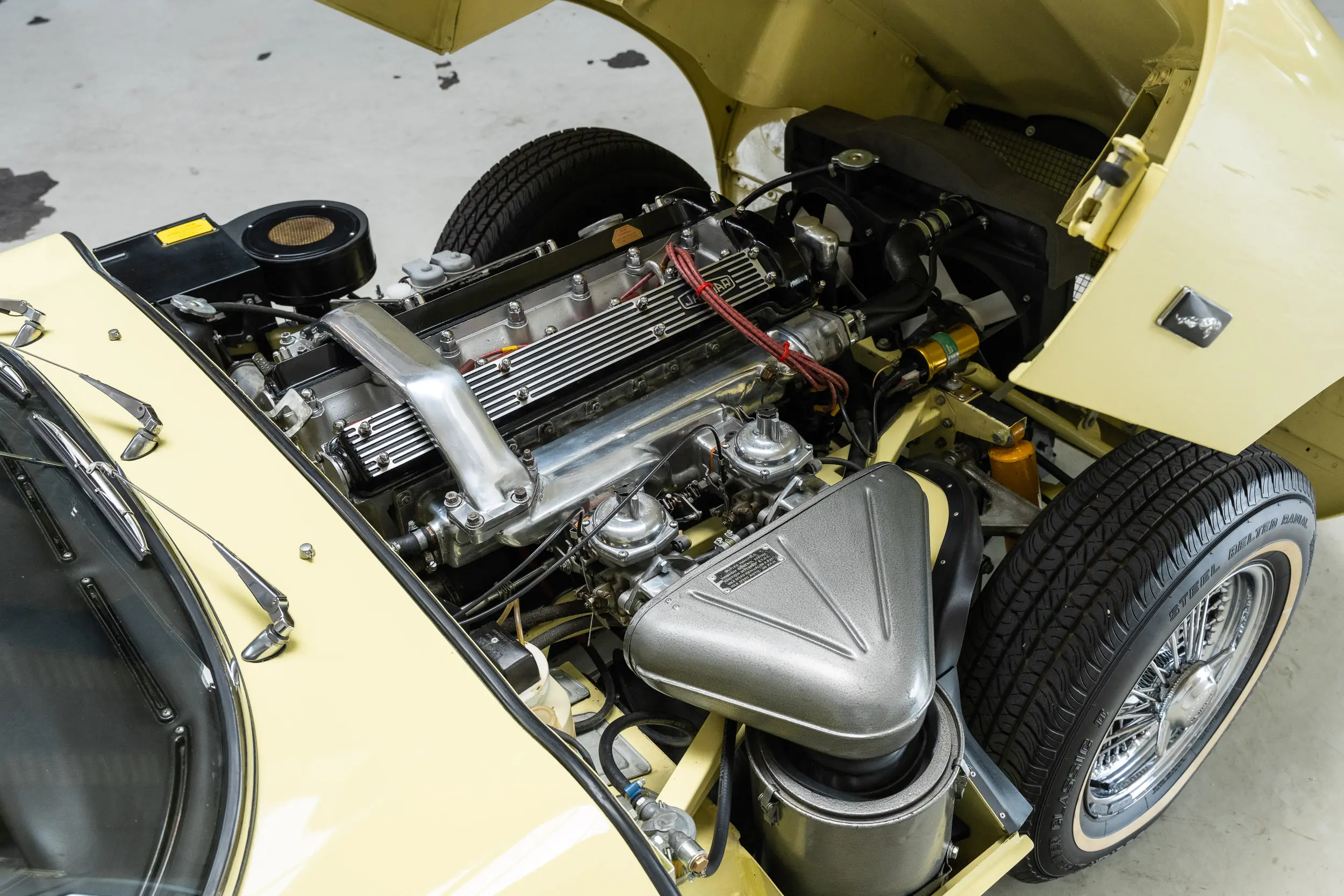overview of engine bay Oblique view of an Jaguar E Type OTS 