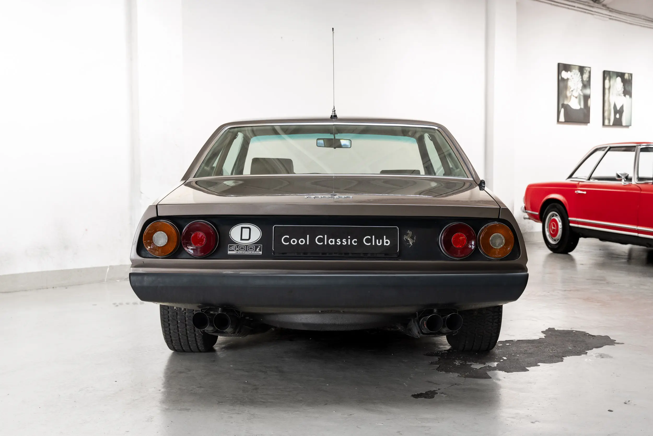 rear view of an Ferrari 400 i