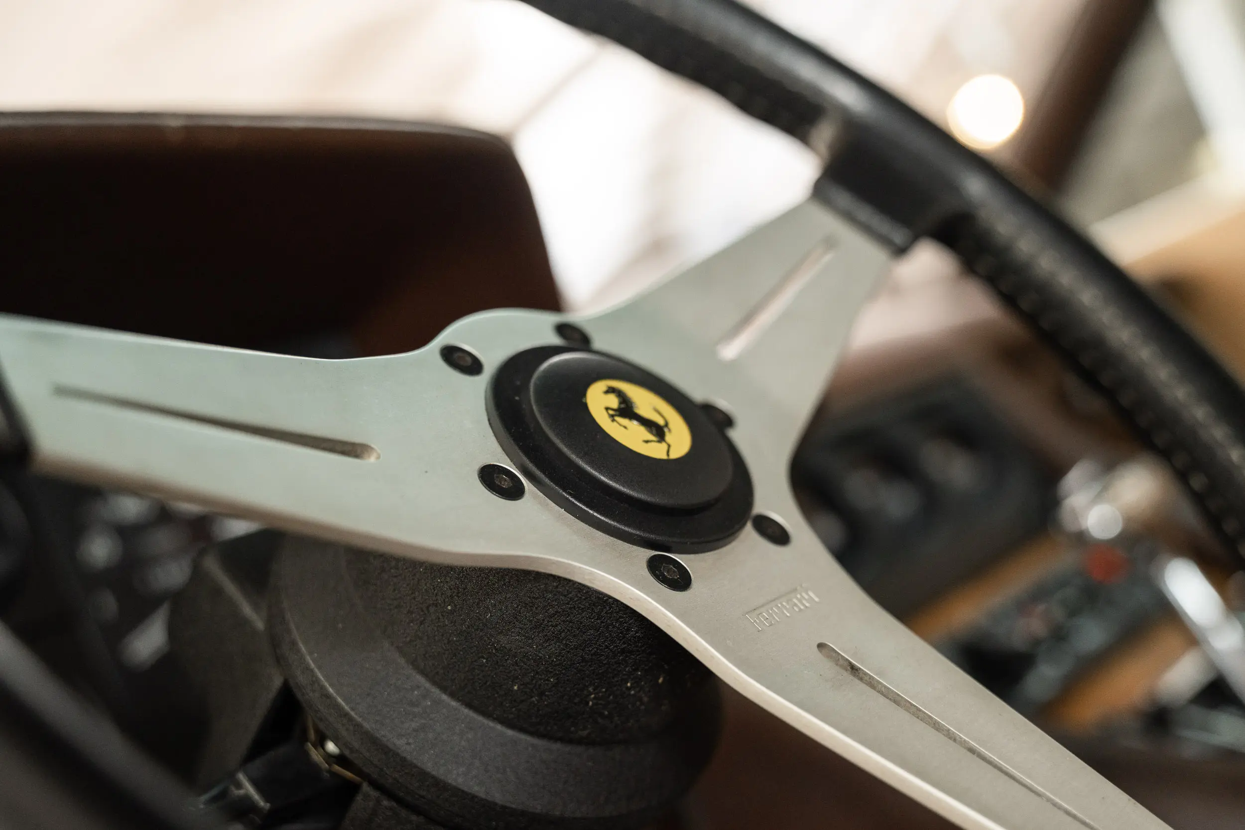 Detailed view of steering wheel of an Ferrari 400 i