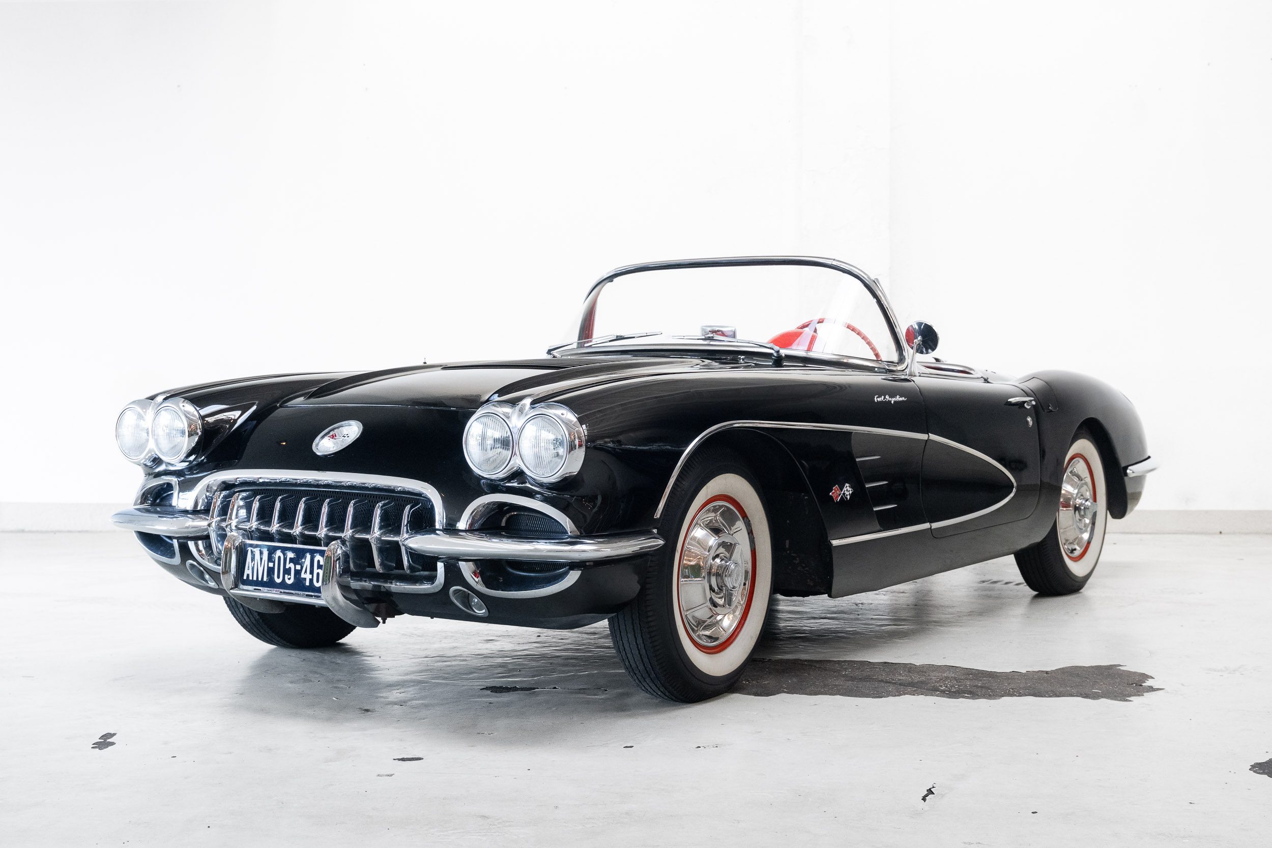 Oblique view of an Chevrolet Corvette C1