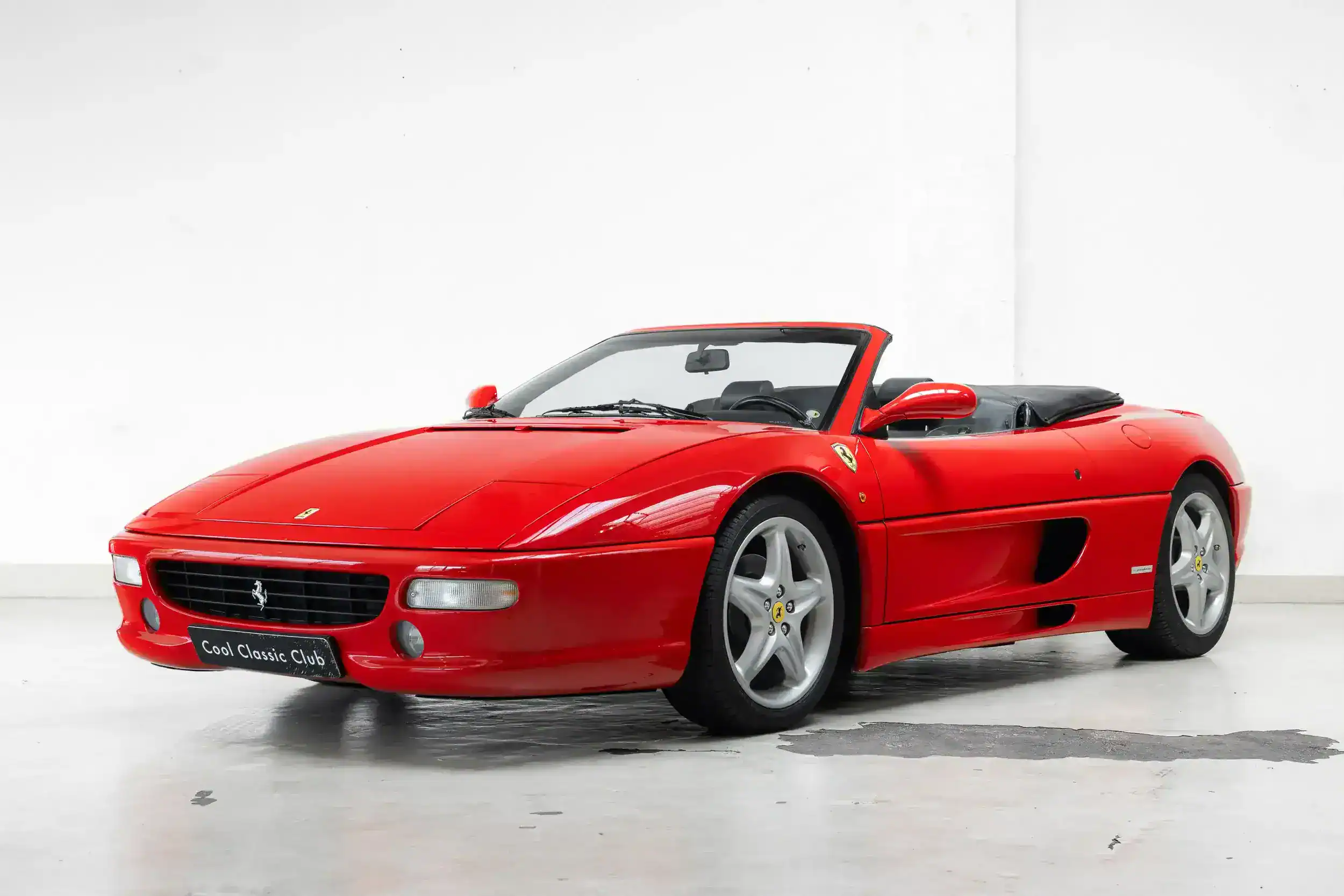 Front oblique view of the   Ferrari F355 Spider Manual