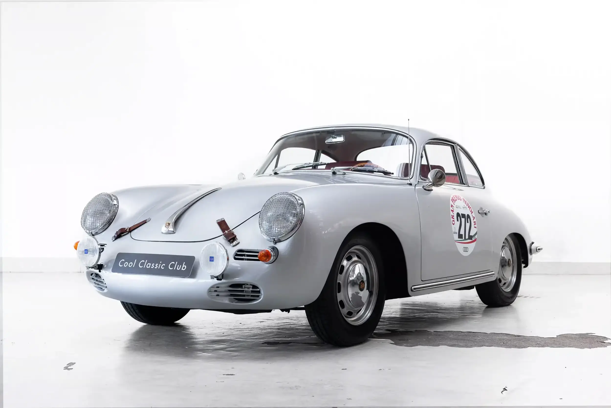 Front oblique view of the 1963 Silber Metallic Porsche 356C 1600 SC