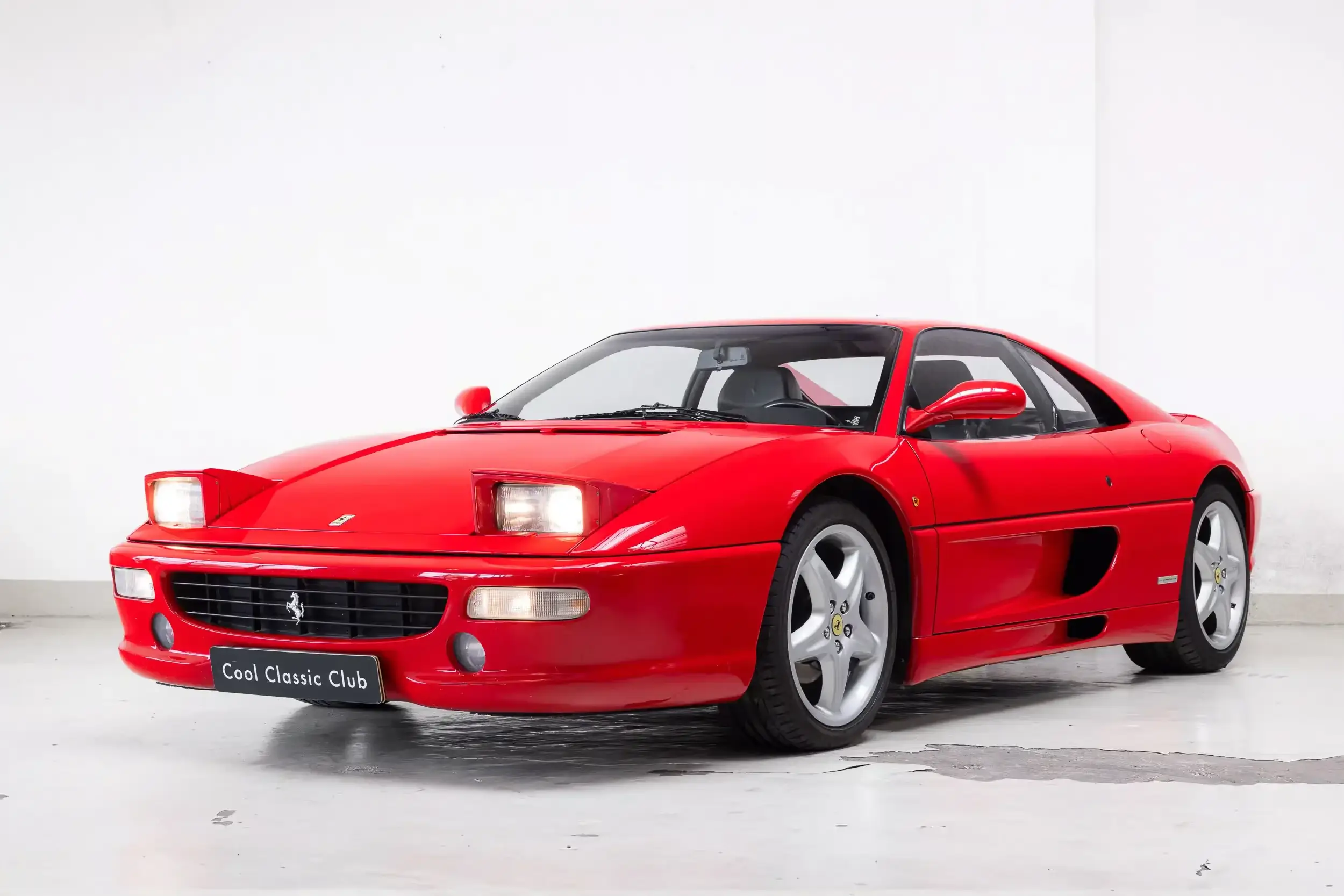 Front oblique view of the 1996 Rossa Corsa Ferrari F355 GTB 