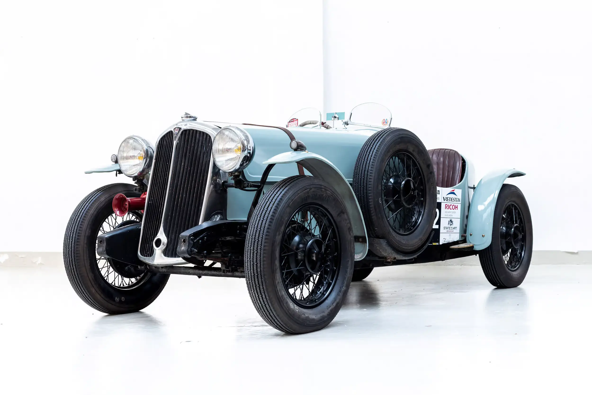 Front oblique view of the 1934 Green Rover 10 'Special'