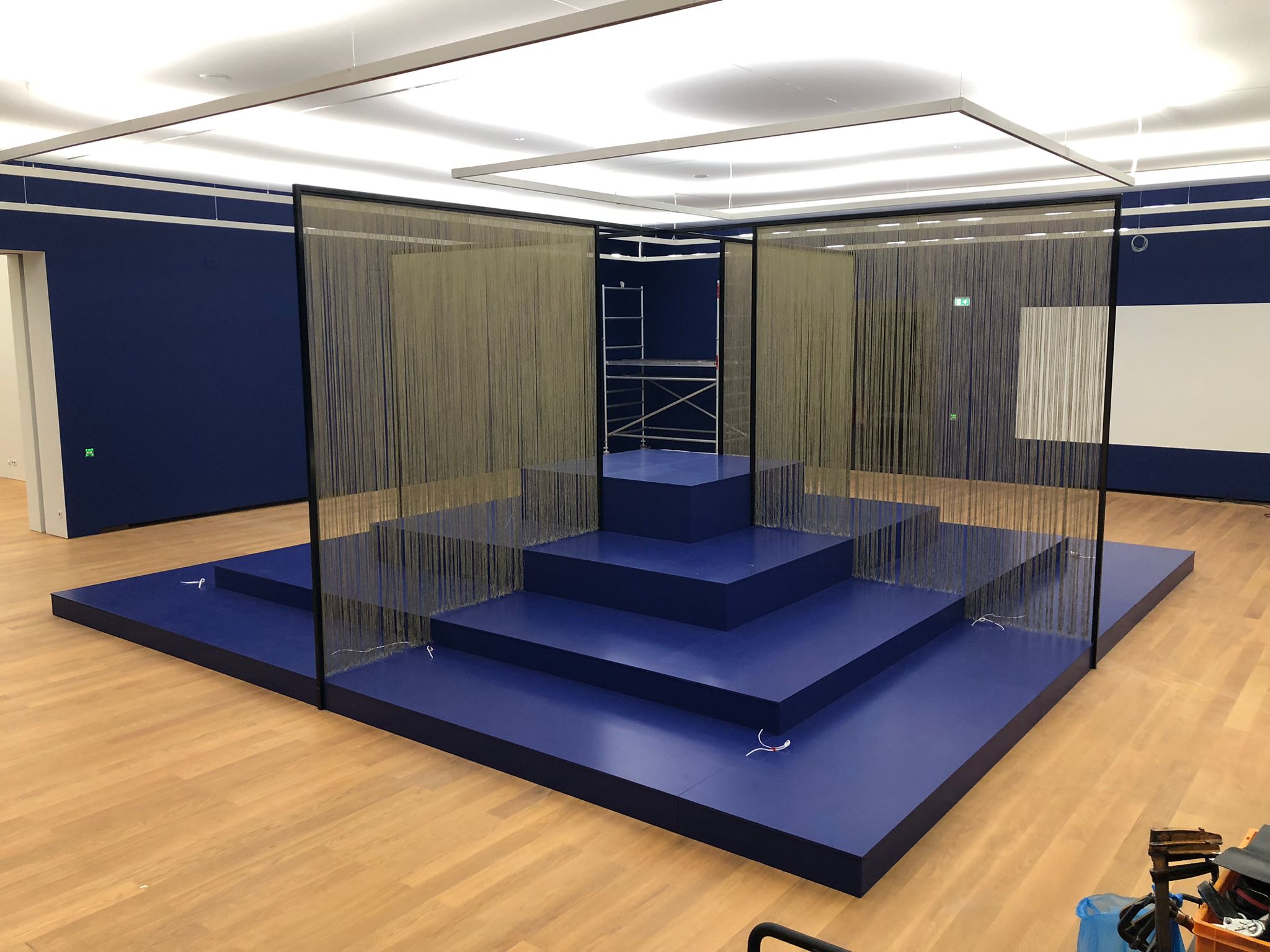 Dresscode podium eiland